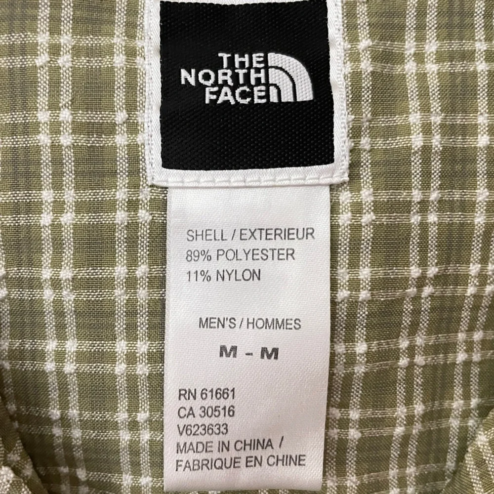 The North Face Short Sleeve Button Down Camp Shirt Men's Medium Gorpcore Outdoor